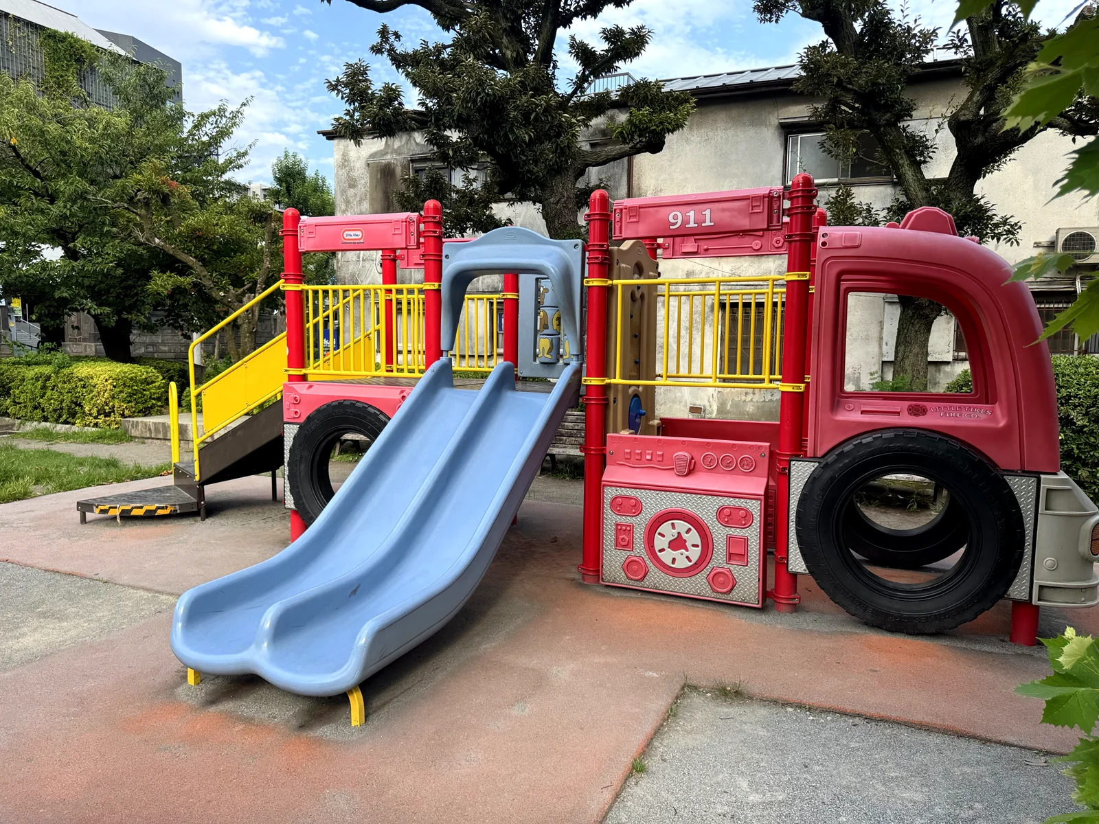 複合遊具の現地撮影