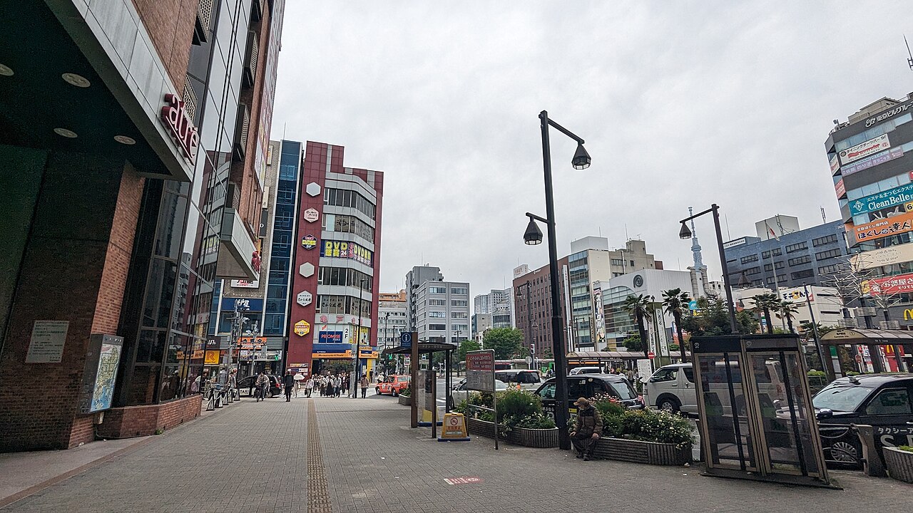 2024年5月、亀戸駅前の街並み